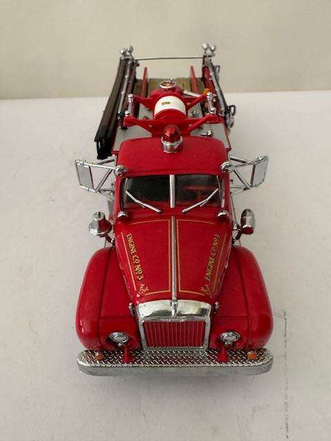 Matchbox MOYY - YYM35810 - Fire Engine Series