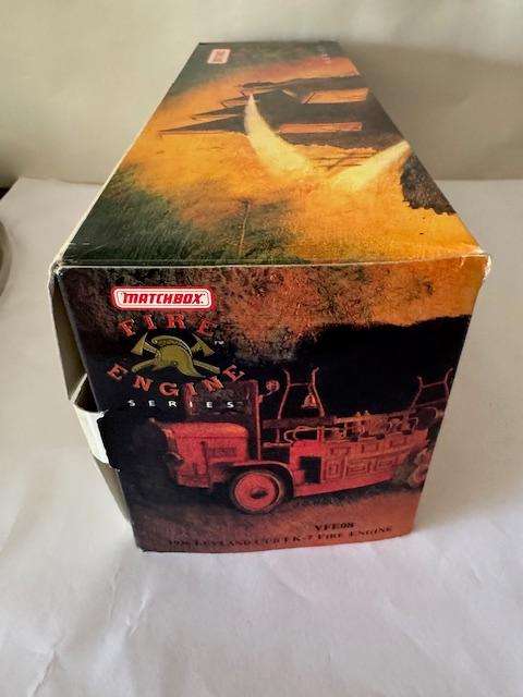 Matchbox MOYY YFE08 - Fire Engine Series