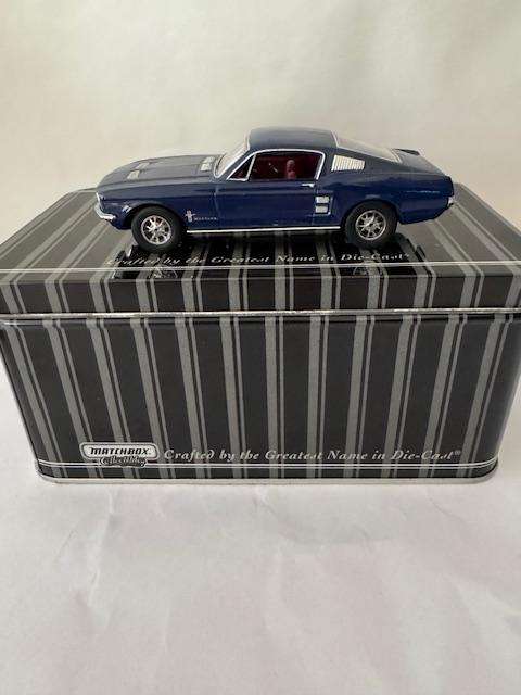 Matchbox Collectibles Dinky - Platinum Edition - 1967 Ford Mustang Fastback