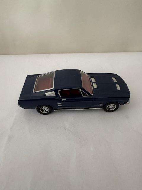 Matchbox Collectibles Dinky - Platinum Edition - 1967 Ford Mustang Fastback