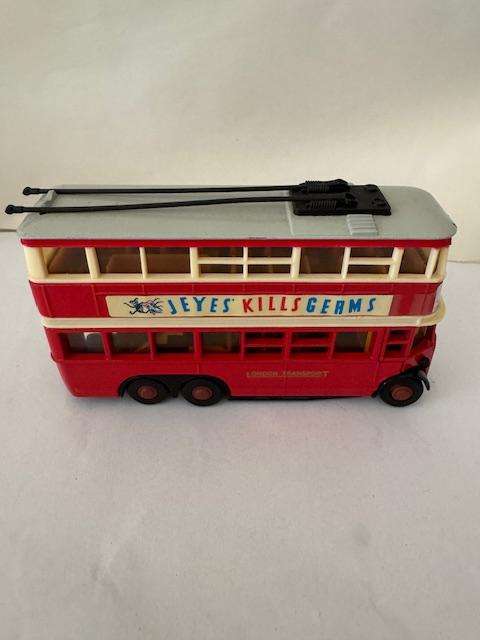 Matchbox MOYY Y10 - Special Edition - 1931 A&E Trolleybus "Diddler"