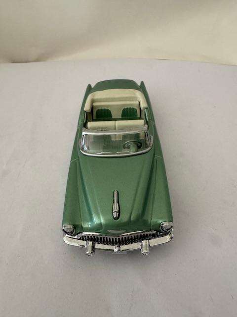 Matchbox Collectibles DYM37798 - 1953 Buick Skylark