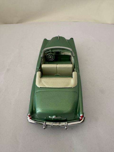 Matchbox Collectibles DYM37798 - 1953 Buick Skylark