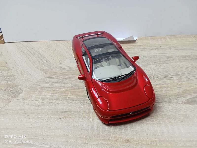Jaguar XJ220 Hobby Model Car