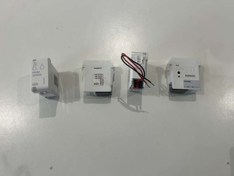 KNX EASY TEMPERATURE/HUMIDITY PROBE SENSOR WHITE GW10762H