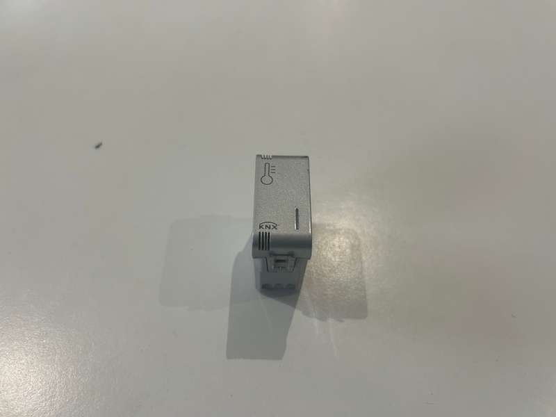 KNX TEMPERATURE SENSORS TITANIUM GW14799