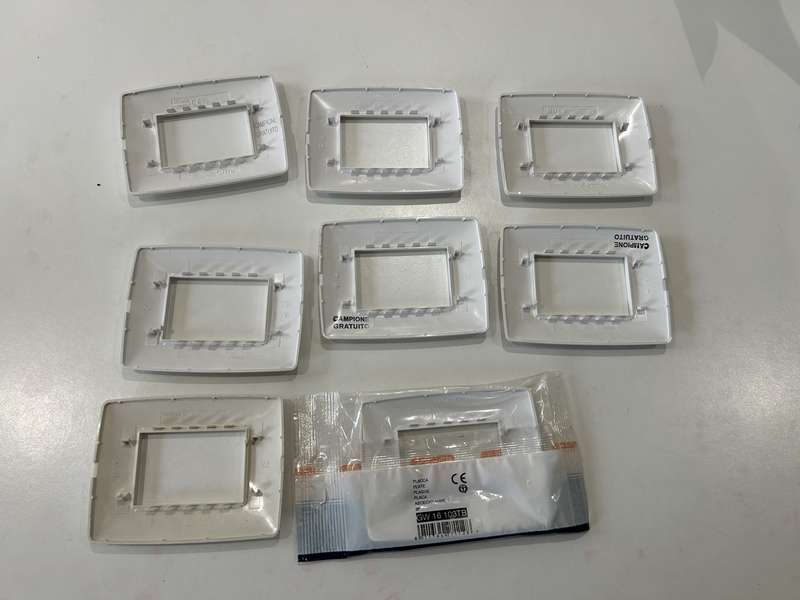 CHORUS ONE 3-GANG COVER PLATE MILK WHITE GW16103TB GEWISS