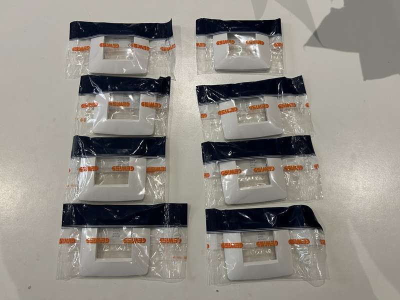 INTERNATIONAL 3x3 ONE COVER PLATE 2 GANG WHITE GW16122TB GEWISS