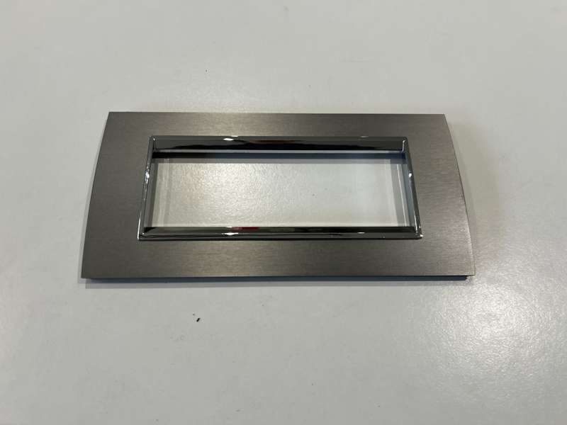 CHORUS LUX 6-GANG COVER PLATE STAINLESS STEEL GW16206MI