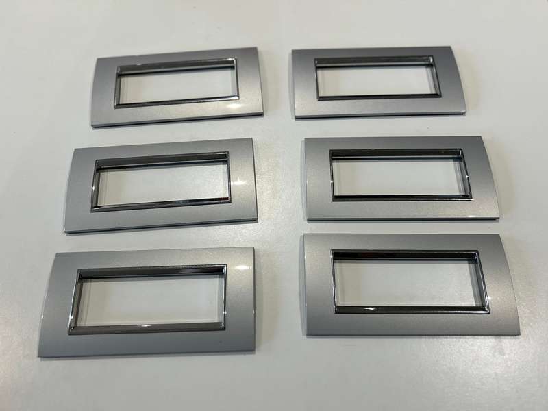 CHORUS LUX 6-GANG COVER PLATE TITANIUM TECHNOPOLYMER GW16206VT