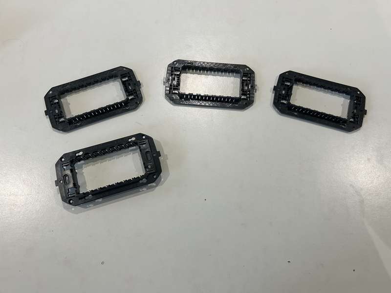 4X4 DOUBLE 3 GANG SUPPORT FRAME ( 3 + 3 MODULES) GW16835 GEWISS