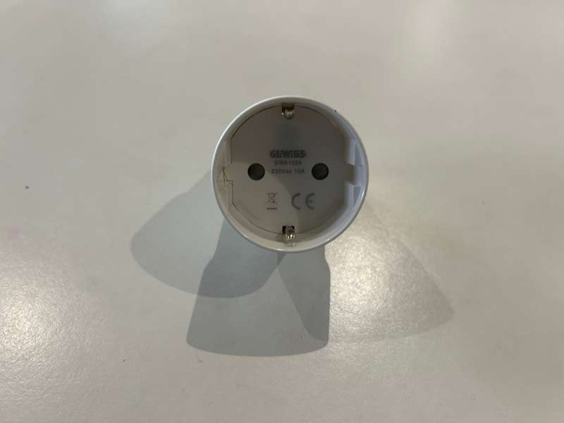 ZIGBEE SMART PLUG SHUKO 10A WITH POWER METER GWA1526