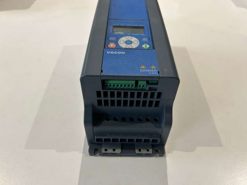 Vacon VACON0020-3L-0012-4
