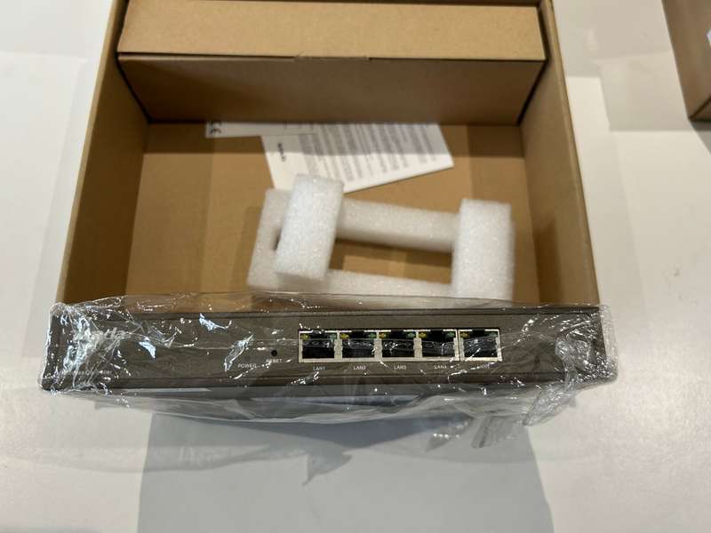TENDA M3 ACCESS CONTROLLER