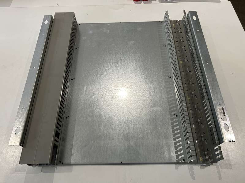 DOMO CENTER CHASSIS PLATE FRAME 600MM 20KG GWN1024