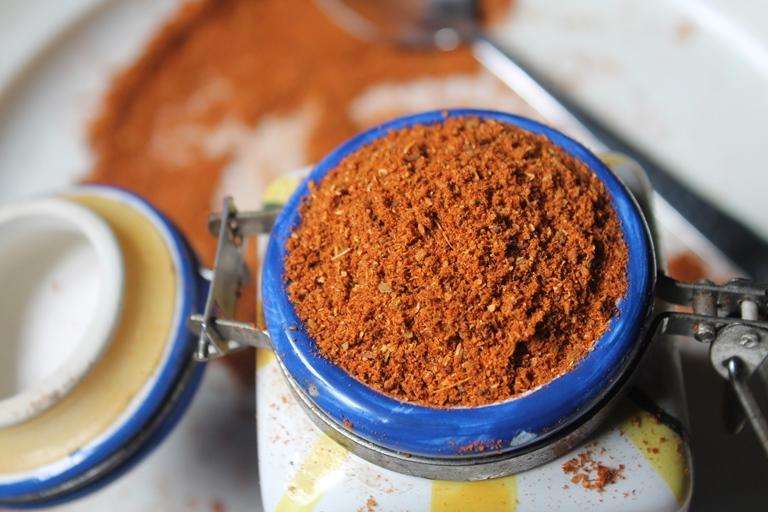 Oily Biryani Masala 1kg