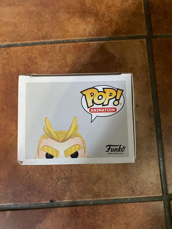 Funko Pop! Animation 608: My Hero Academia - Silver Age All Might Vinyl Figure