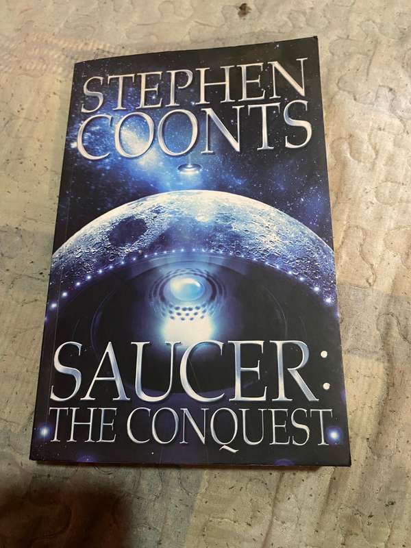Saucer Conquest by Stephen Coonts