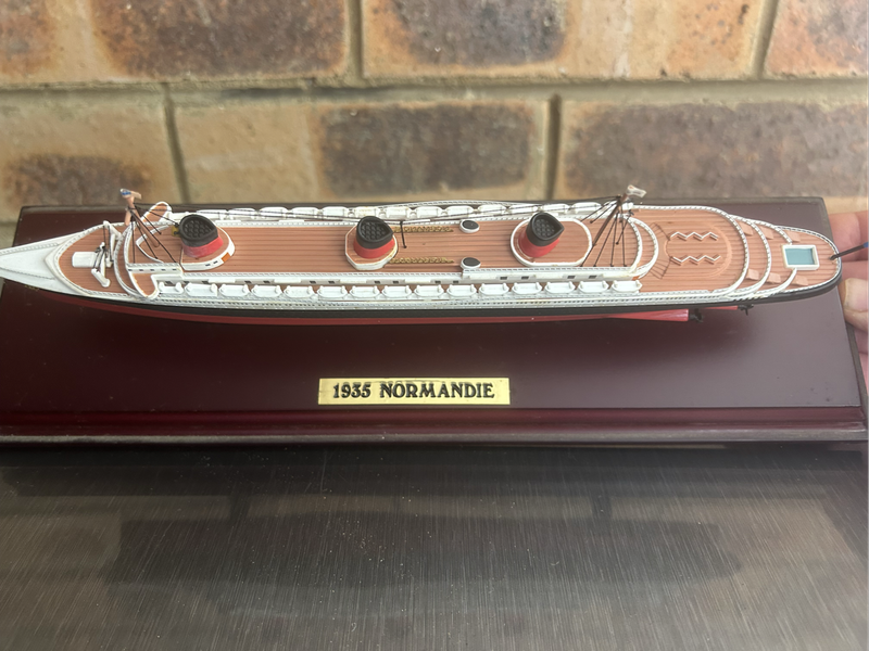 Diecast SS Normandie