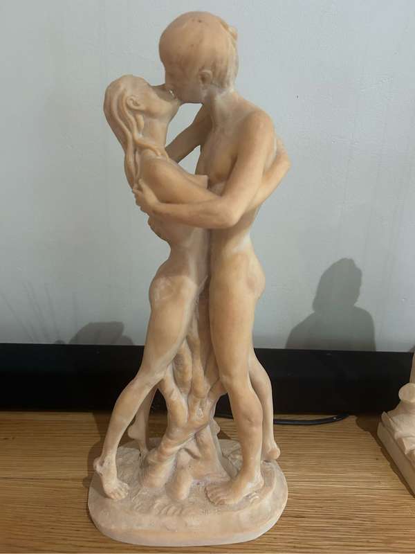 Bone sculpture