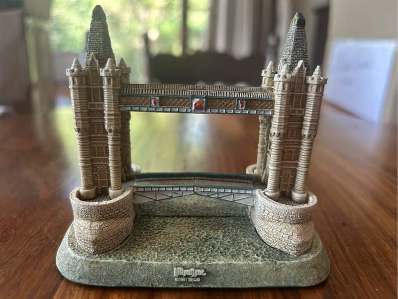 Lilliput Lane - Tower Bridge