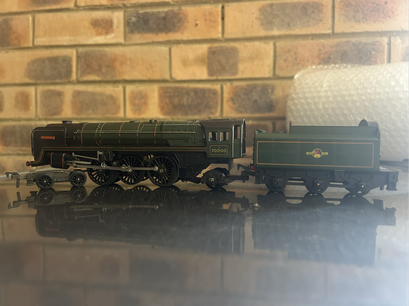 Locomotive and tender