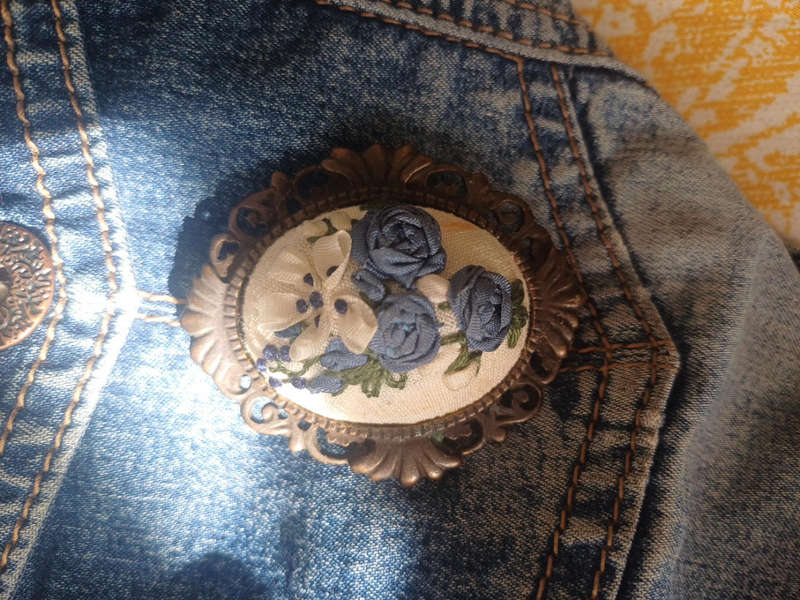 Brooch