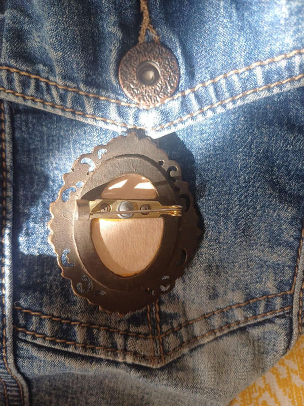 Brooch