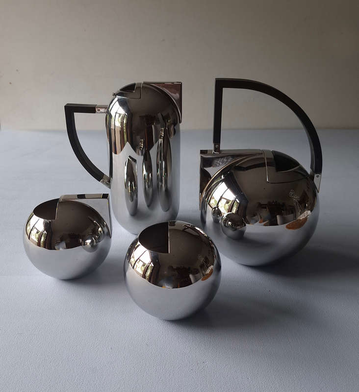 Bauhaus-Style NIO Oliver Hemming Stainless Steel Coffee and Tea Set with Sugar Bowl ad Milk Jug