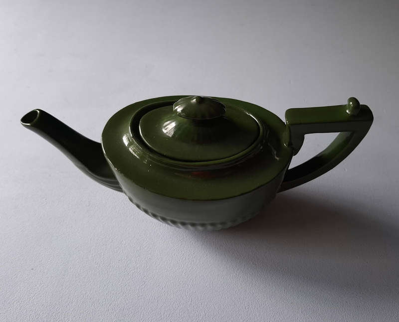 Art Deco Forest Green Tea Pot