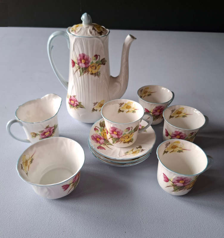 Shelley 1950s Begonia Pattern Coffee Set