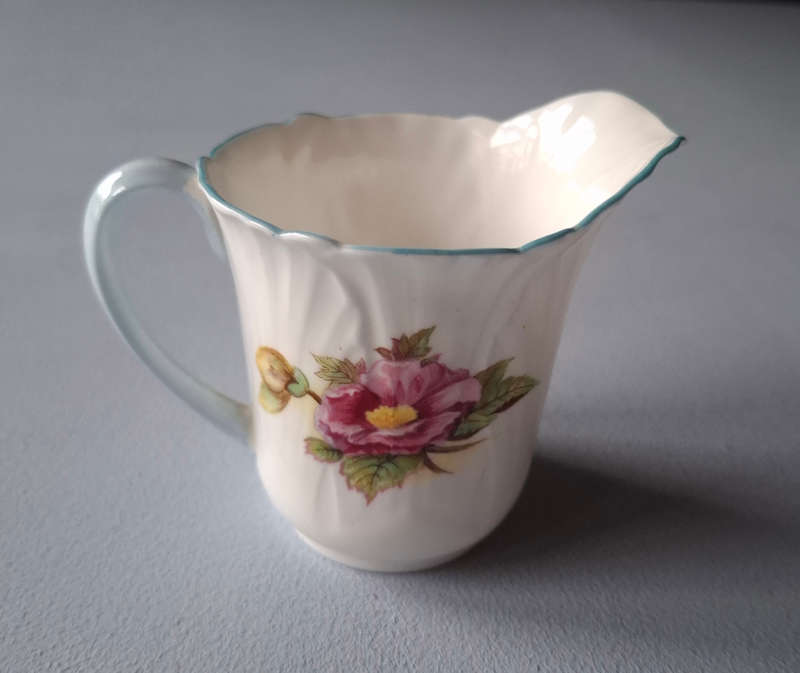 Shelley 1950s Begonia Pattern Coffee Set