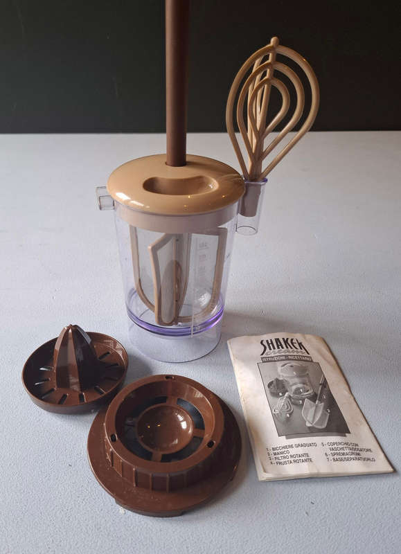 Retro Shaker Italian