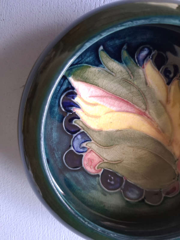 Moorcroft 'Leaf and Berry' Small Bowl