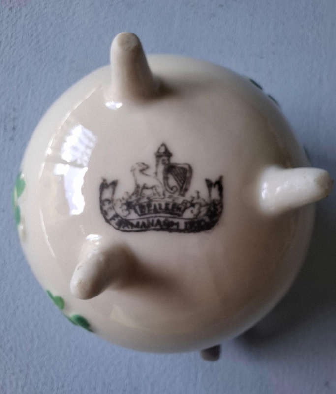 Belleek Ireland Shamrock Porcelain Three-Legged Mini Cauldron Lustre Sugar Bowl