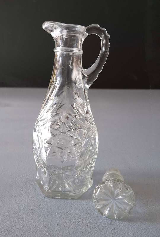 Anchor Hocking Glass Vinegar/Oil Jug