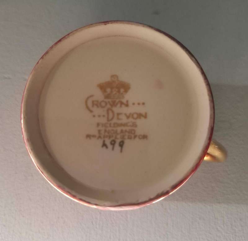 Art Deco Crown Devon Fieldings Ruby Red Lustre Gold Coffee Set