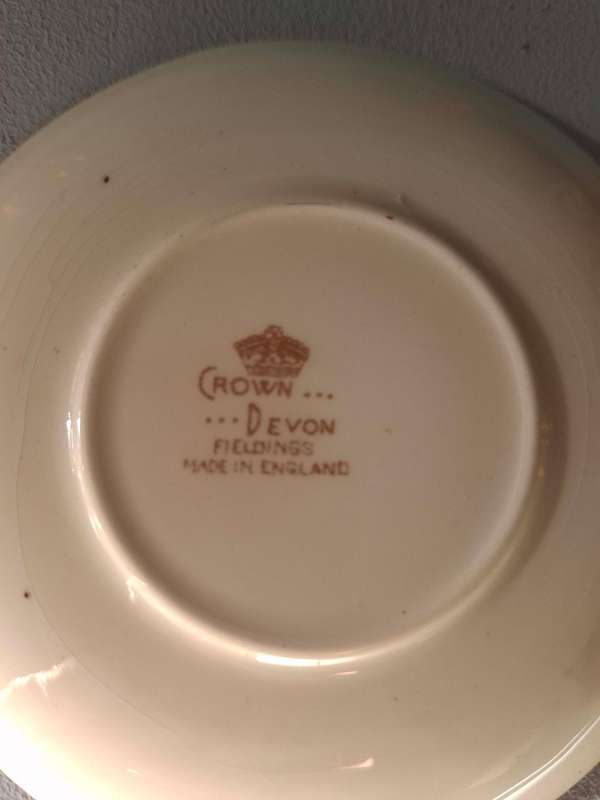 Art Deco Crown Devon Fieldings Ruby Red Lustre Gold Coffee Set