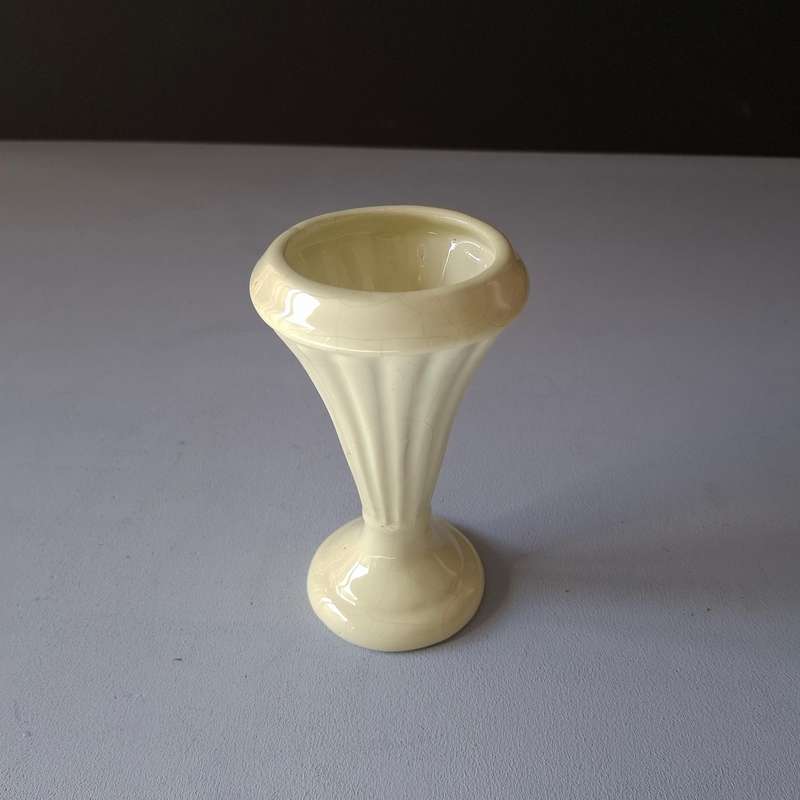 Vintage Light Yellow/Lime Ice Cream Vase