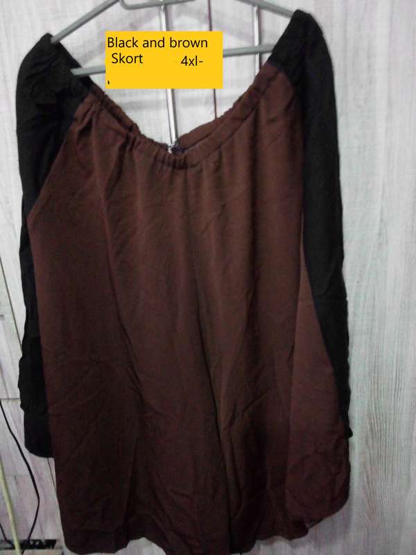 black and brown skort- 3xl