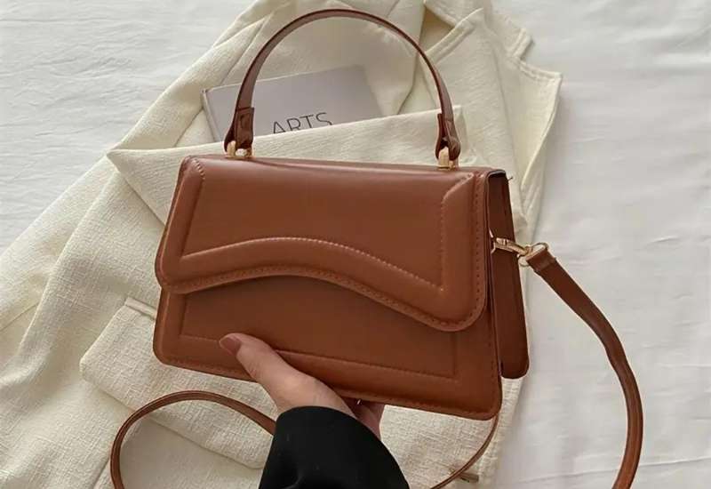 Hand bag