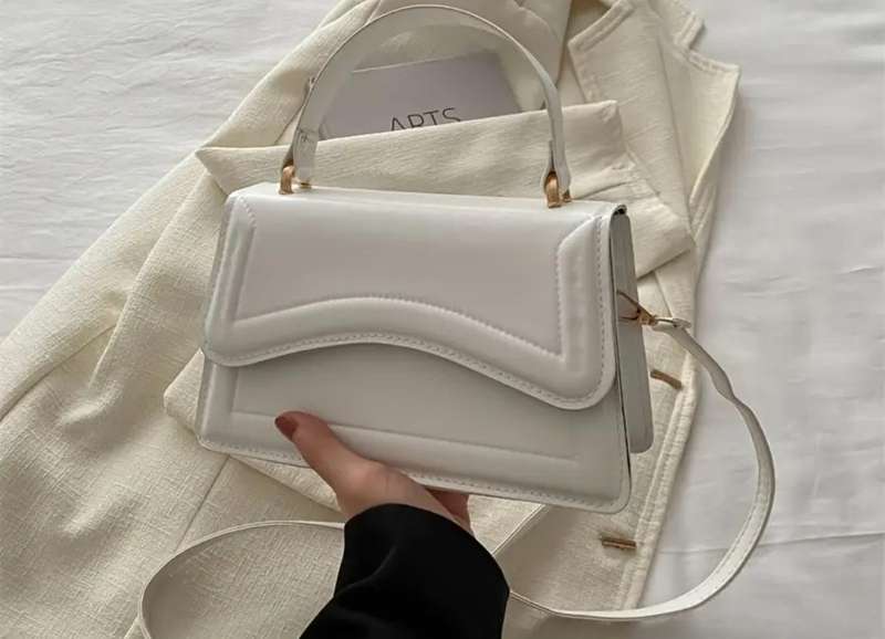 Hand bag