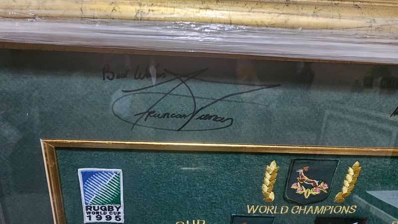 Rugby World Cup 1995 Final Badge Set signed Mandela and Pienaar
