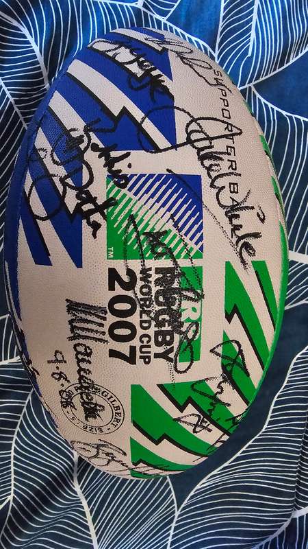 Rugby World Cup Rugby Balls 95, 07, 2019 and 2023 signed by full Squads