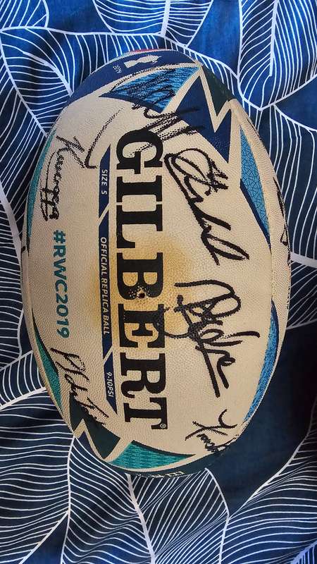 Rugby World Cup Rugby Balls 95, 07, 2019 and 2023 signed by full Squads