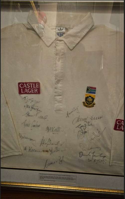Lance Klusener Match Worn Cricket Jersey signed by squad