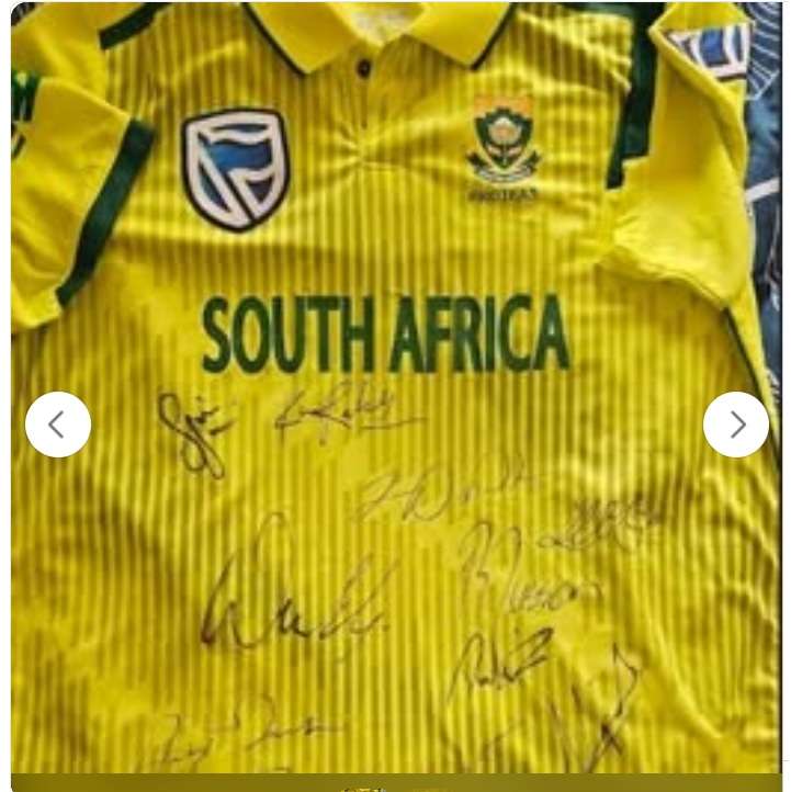 Cricket Proteas player issued shirt signed by squad