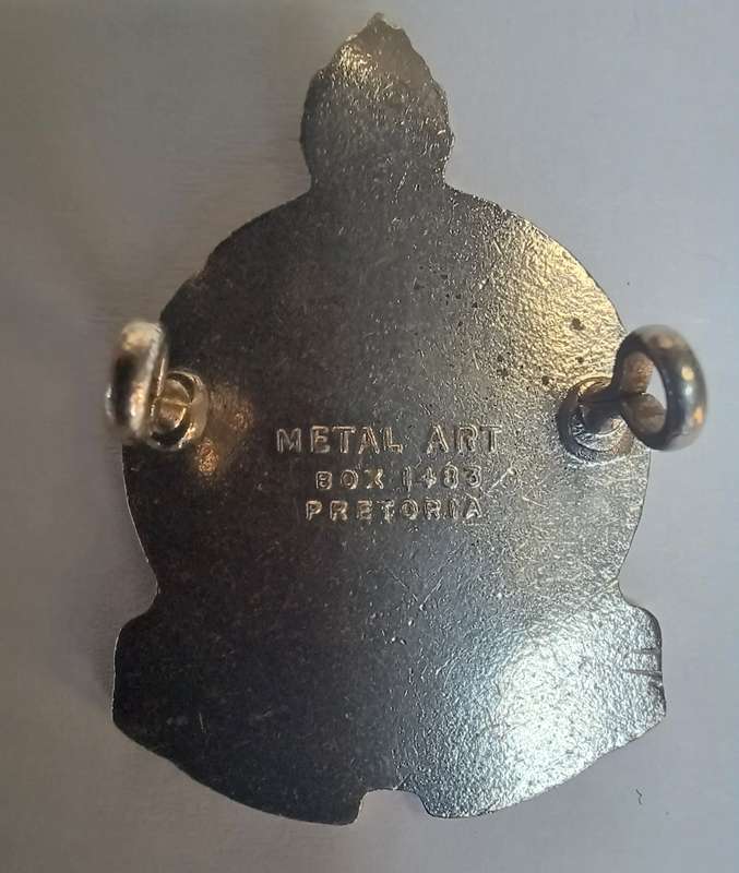 VOORTREKKER BERET / CAP BADGE (PINS INTACT)