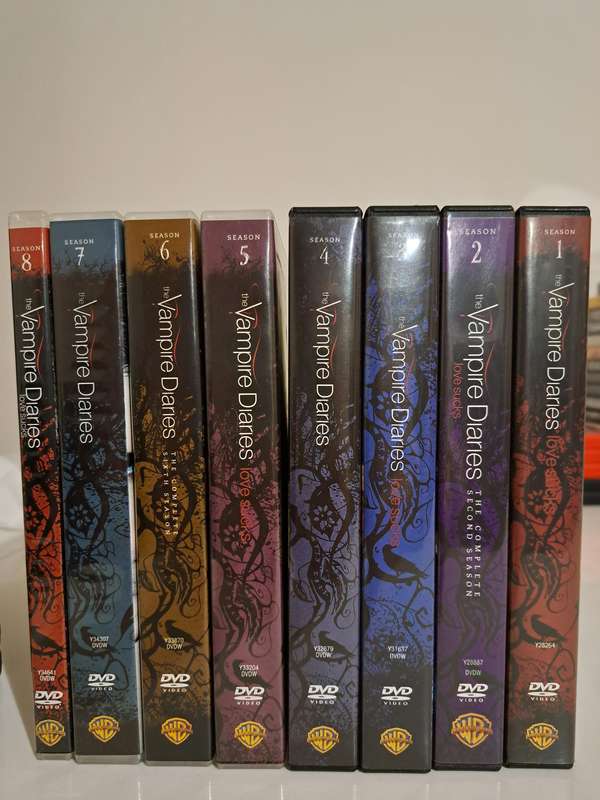 The Vampire Diaries TV Series (2009-2017)