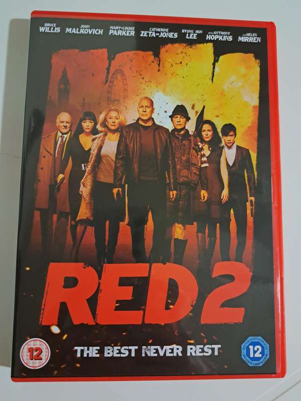 RED 2 DVD (2013)